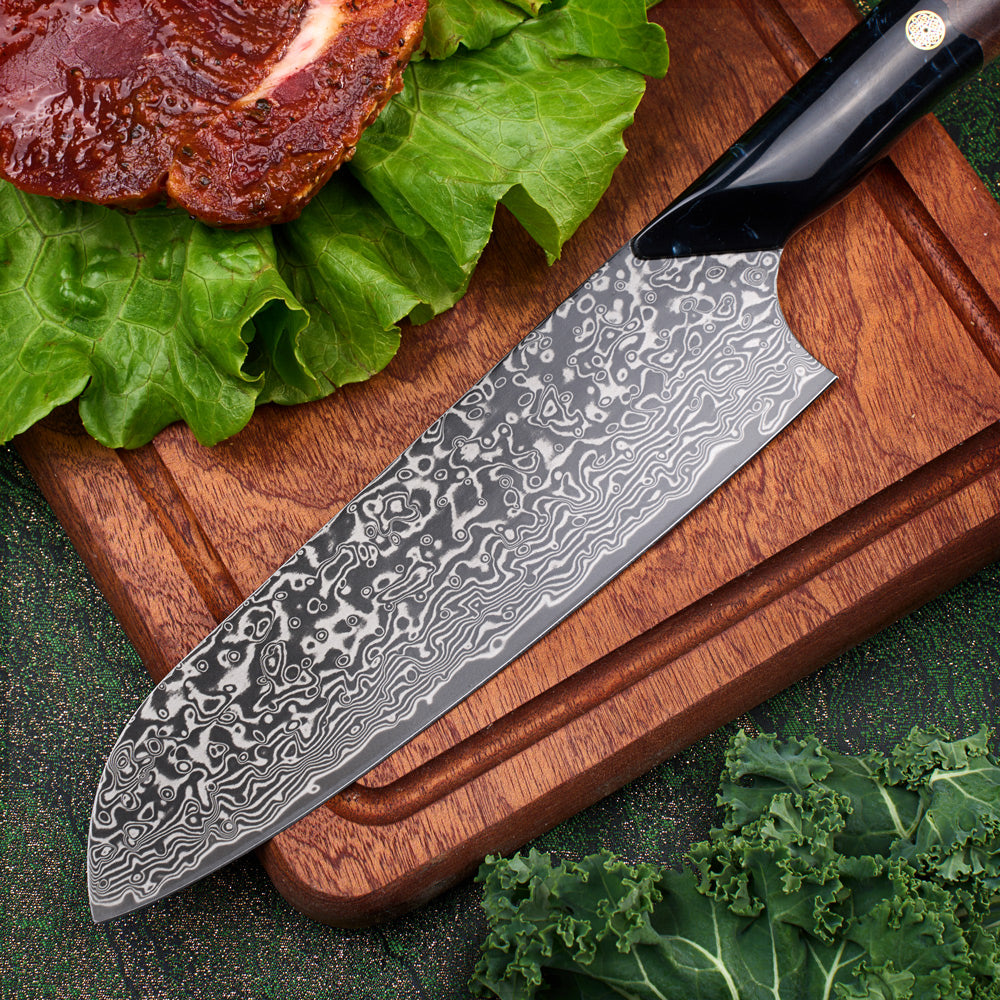 Hikari damaszkuszi Santoku kés – 7 hüvelykes VG10 pengével, juharfa és műgyanta markolattal